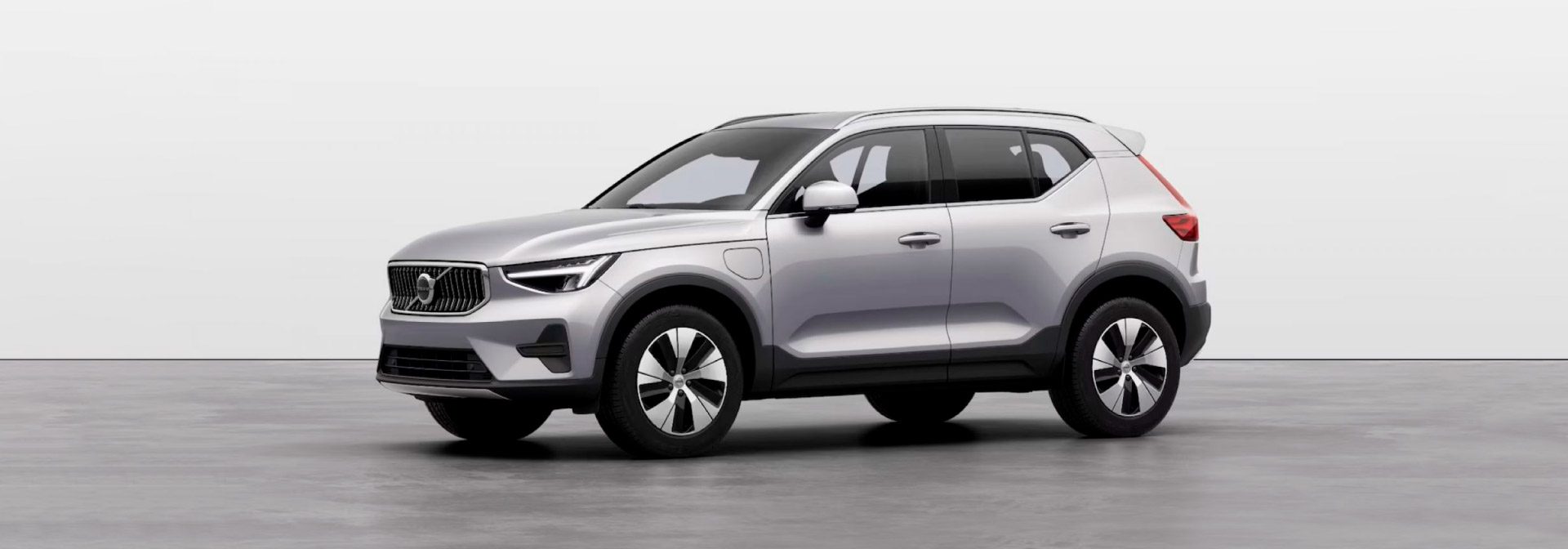 Volvo XC40 T4 RECHARGE (VN stock)