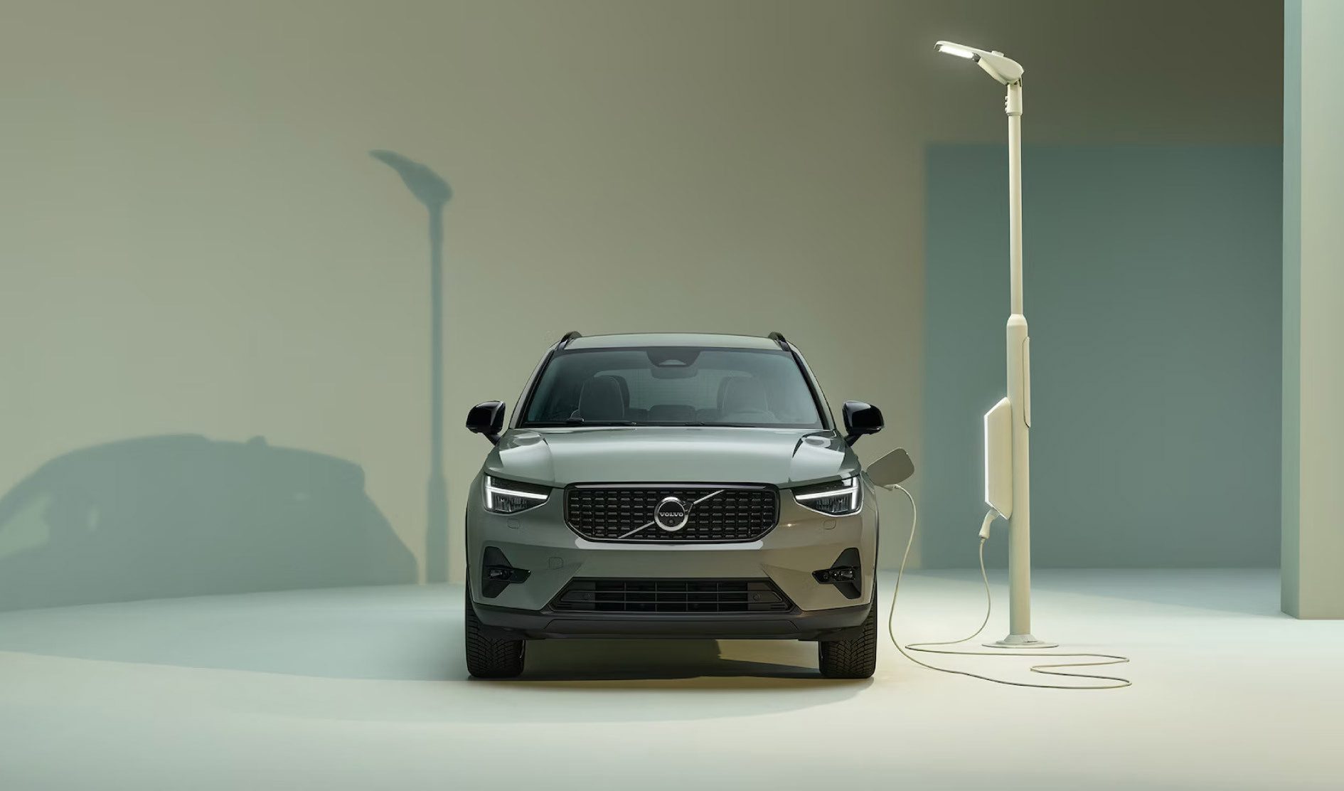 Volvo-XC40-Recharge Volvo-XC40-Recharge