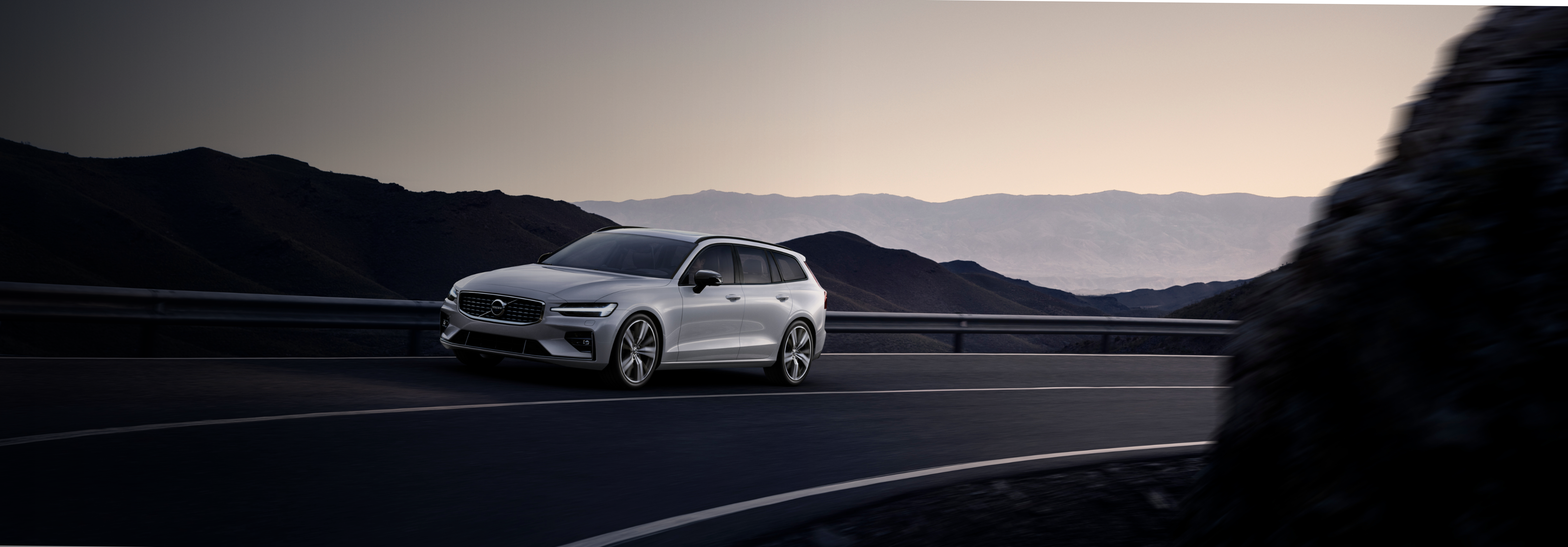 Campaña San Valentín Volvo V60