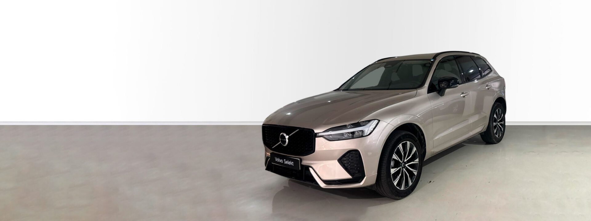 Volvo XC60 2.0 B5 G AWD Plus Dark Auto